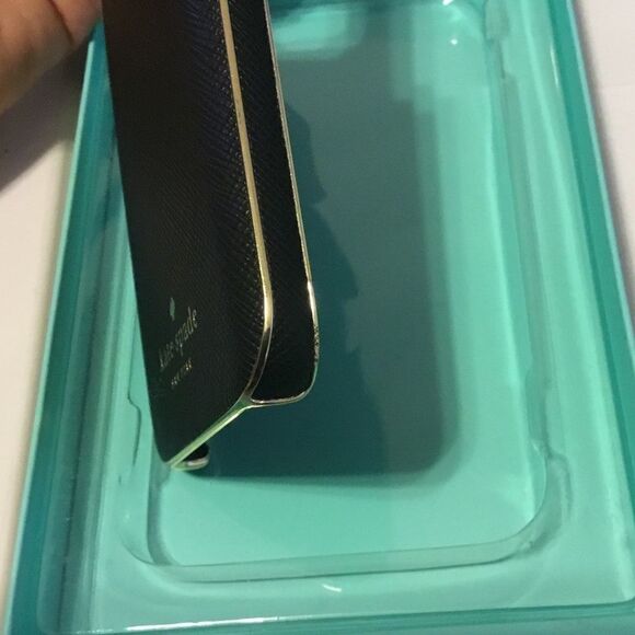 Kate Spade Saffiano Wrap Case for Galaxy S7 (K) - Picture 4 of 8